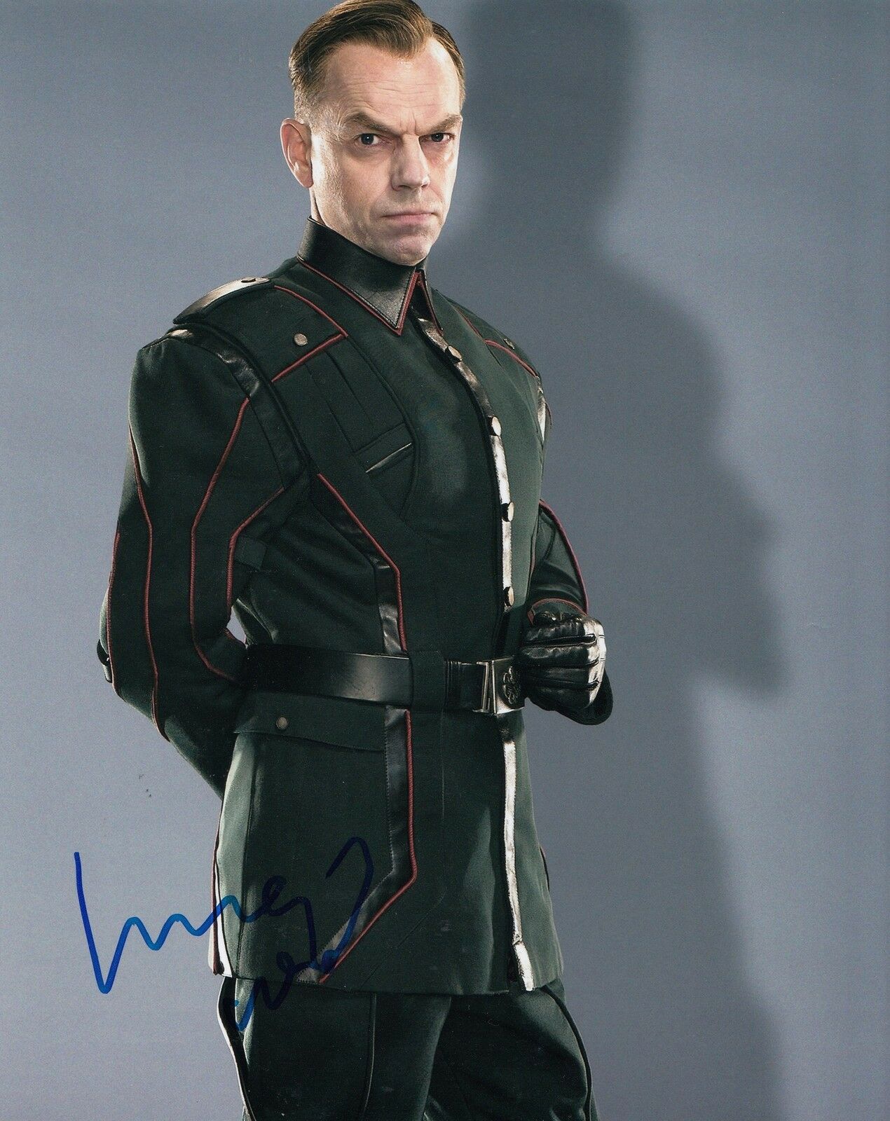 Hugo Weaving