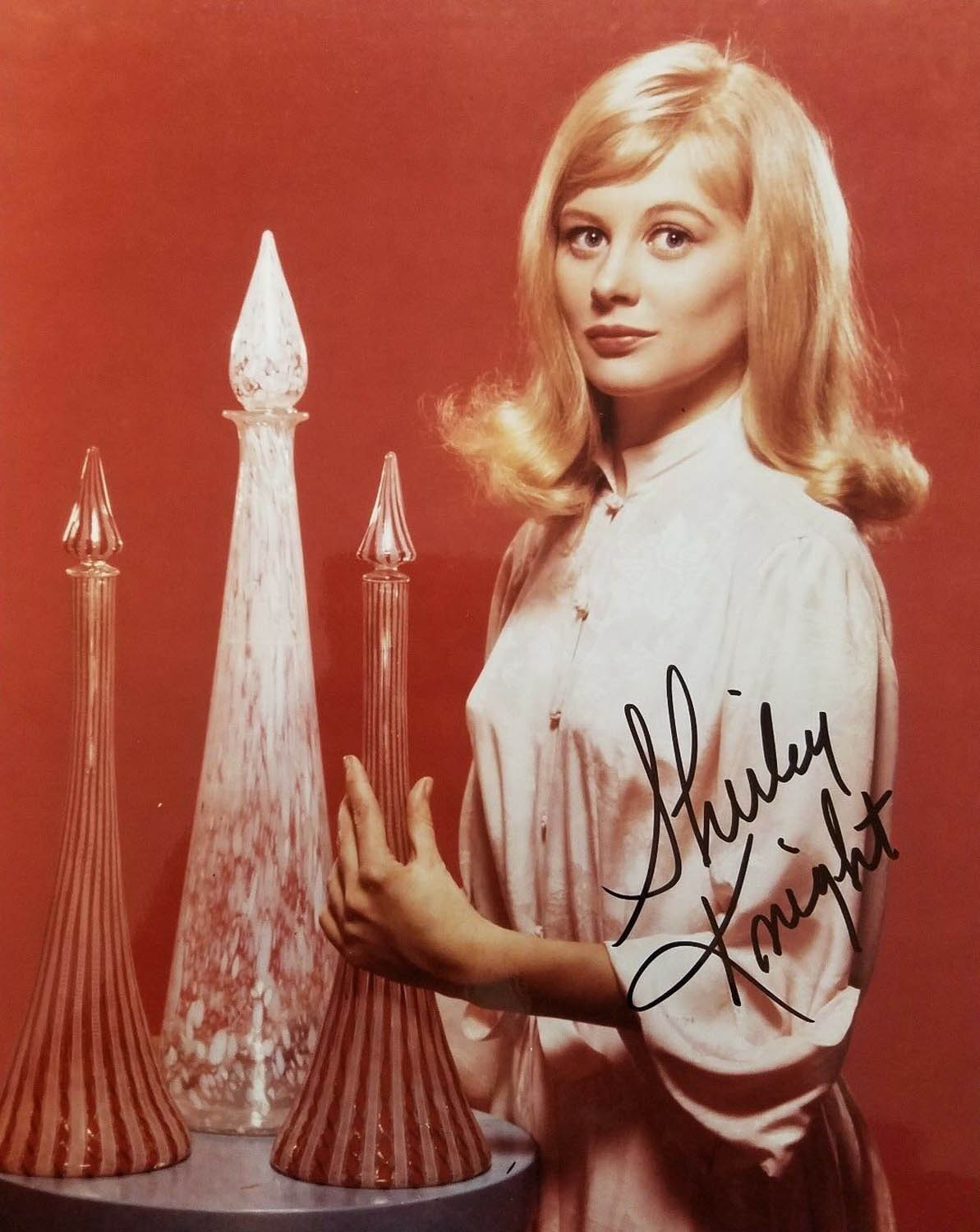 Shirley Knight